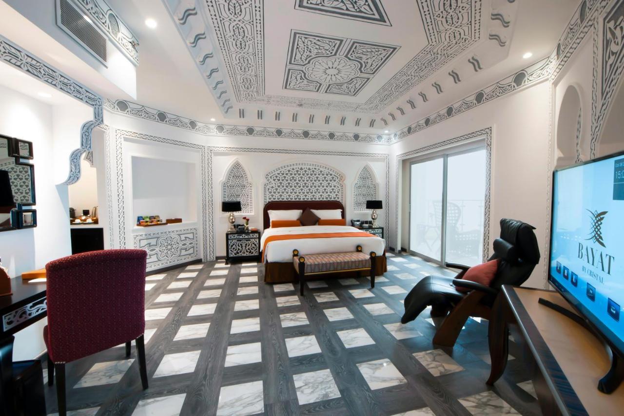 Diamond Suite