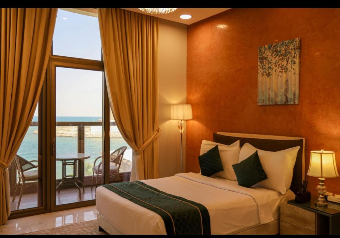 Royal Five-Bedroom Villa Private Pool Beach