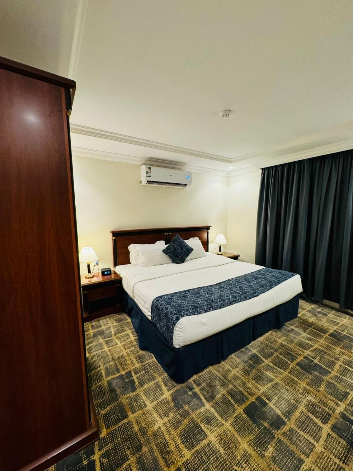 Executive Twin Room