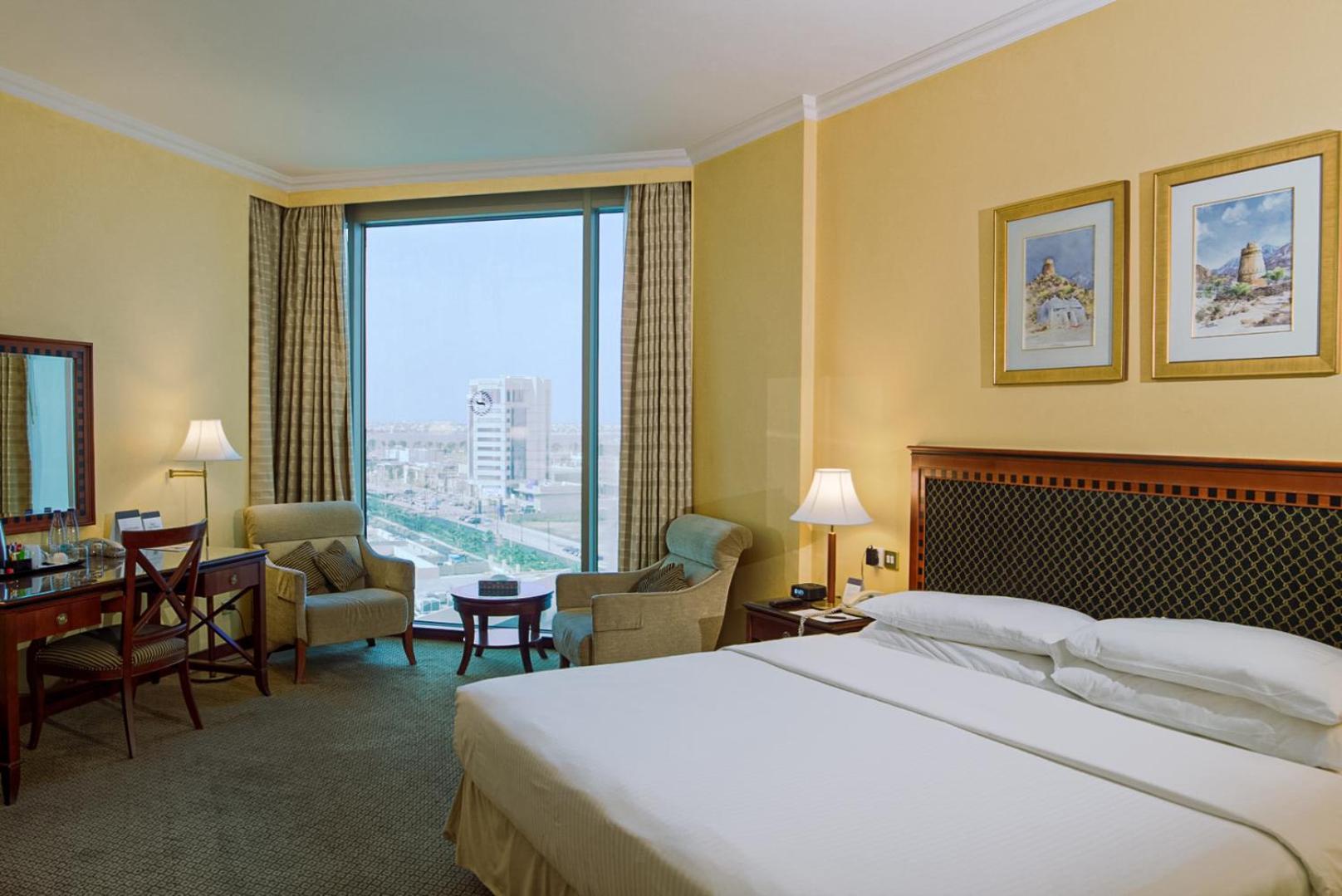 Deluxe Room Guest room 1 King City view Mid floor
