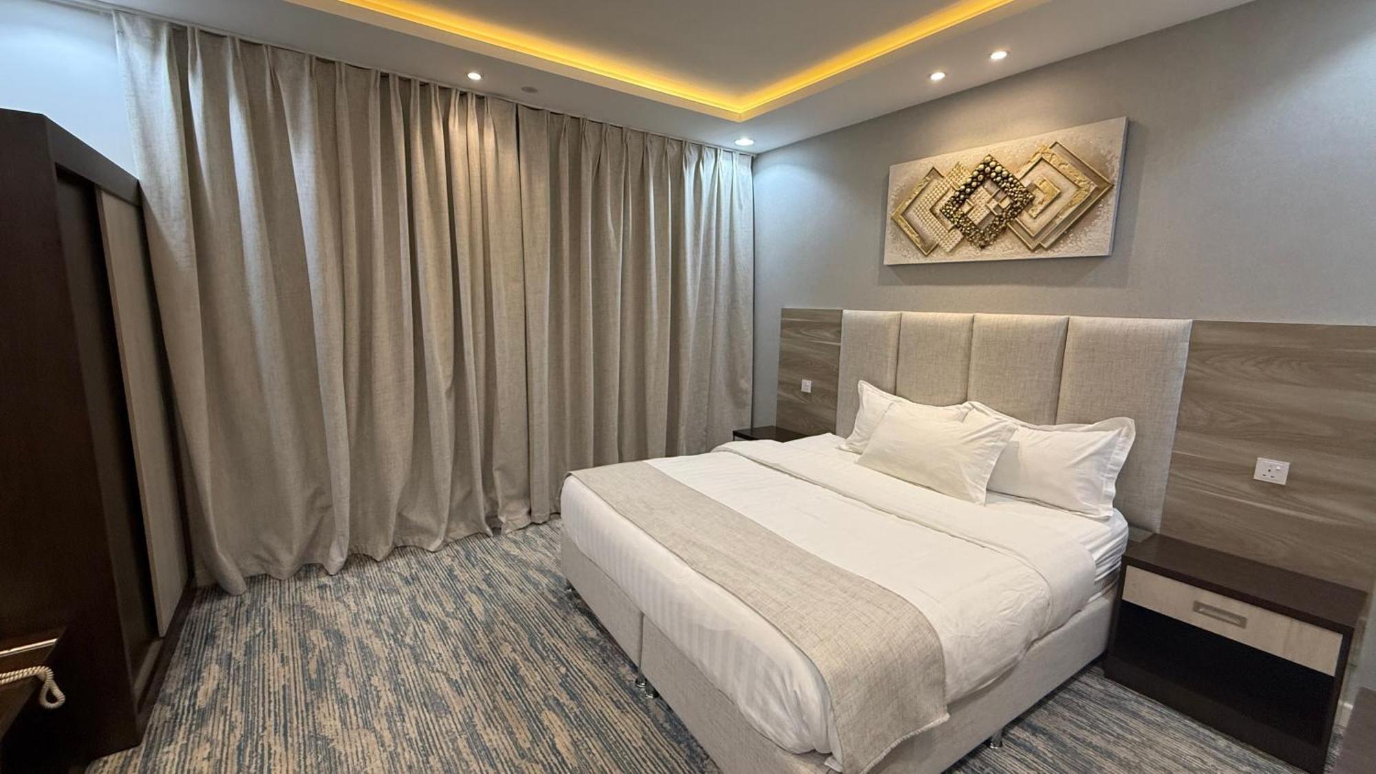 Deluxe Family Suite