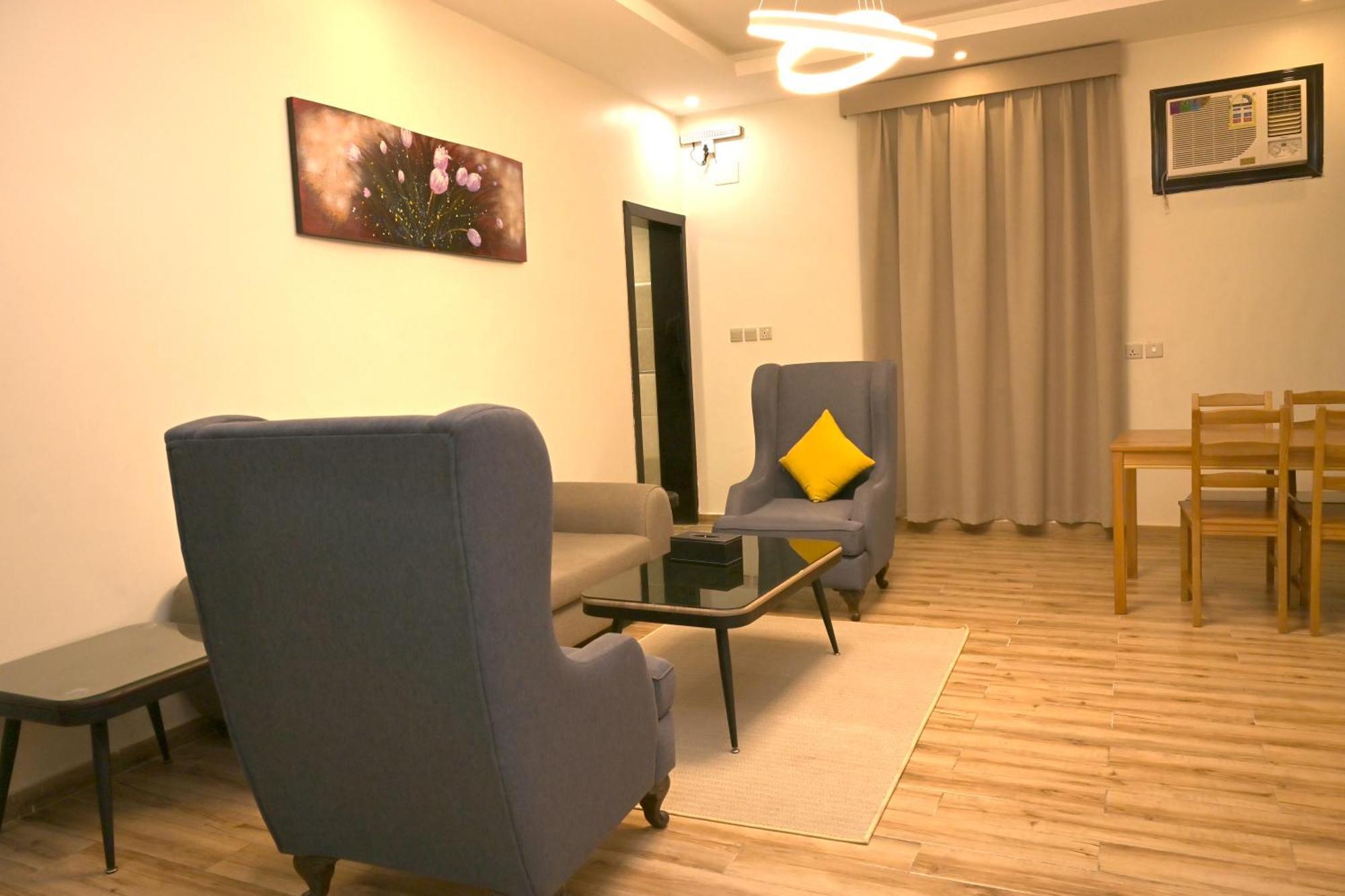 Two-Bedroom Deluxe Apartment