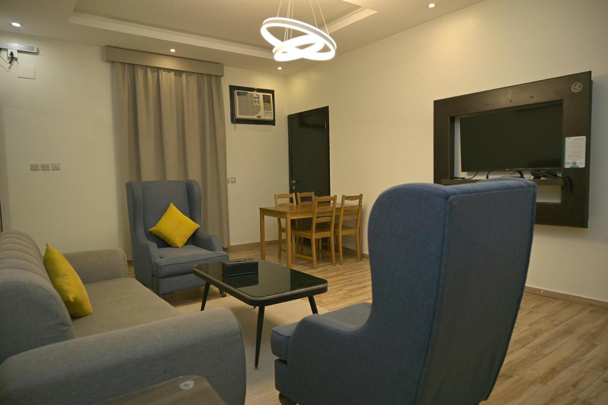 Two-Bedroom Deluxe Apartment