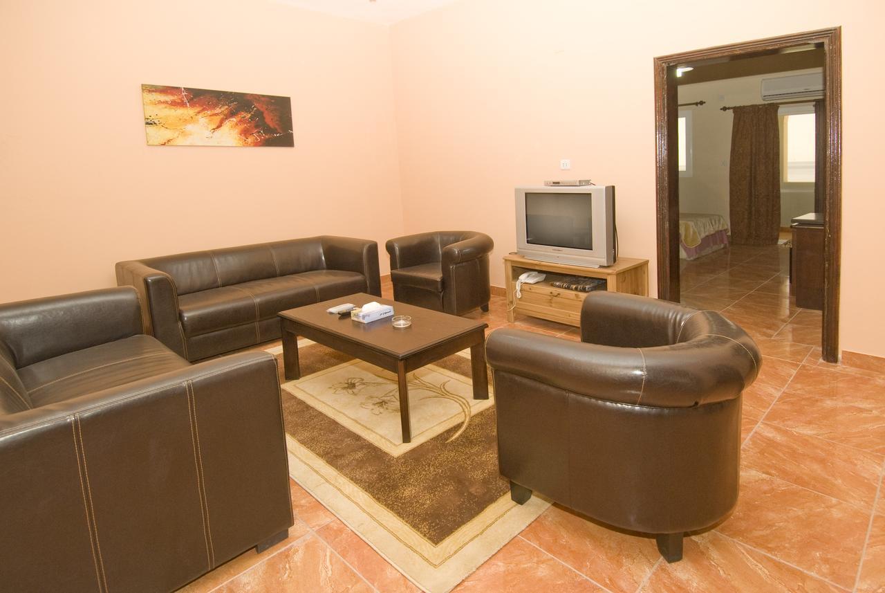 Queen Suite Sea View