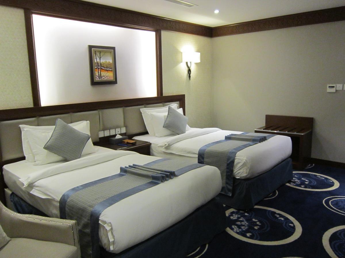 Classic Twin Room