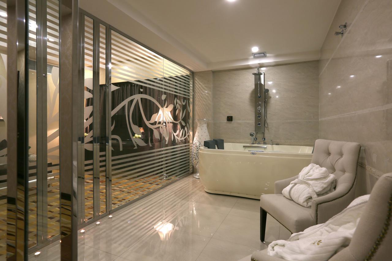 Royal Suite