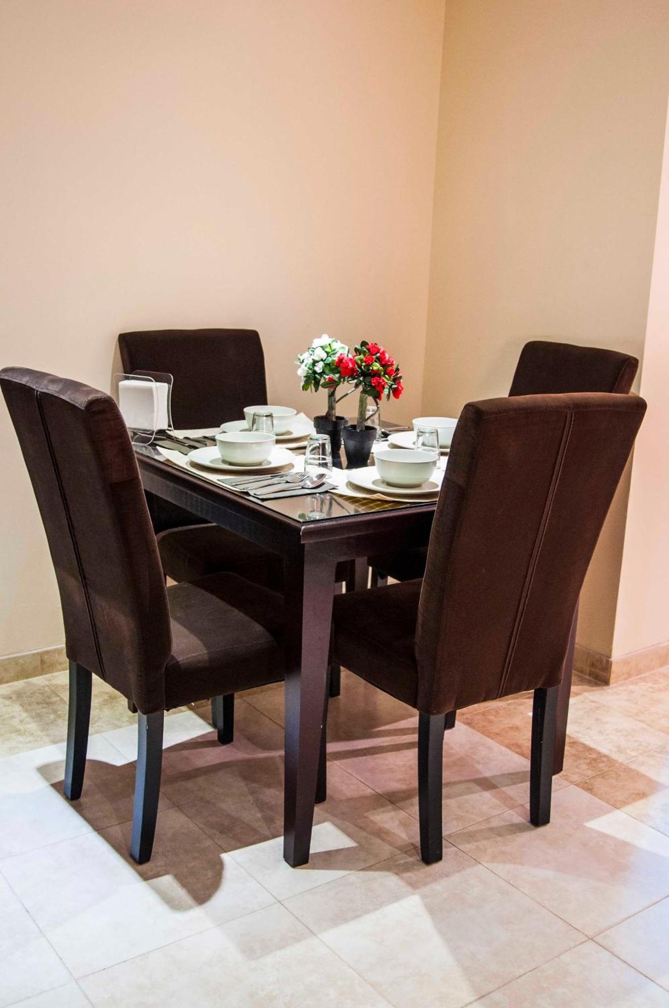 Deluxe Two-Bedroom Apartment