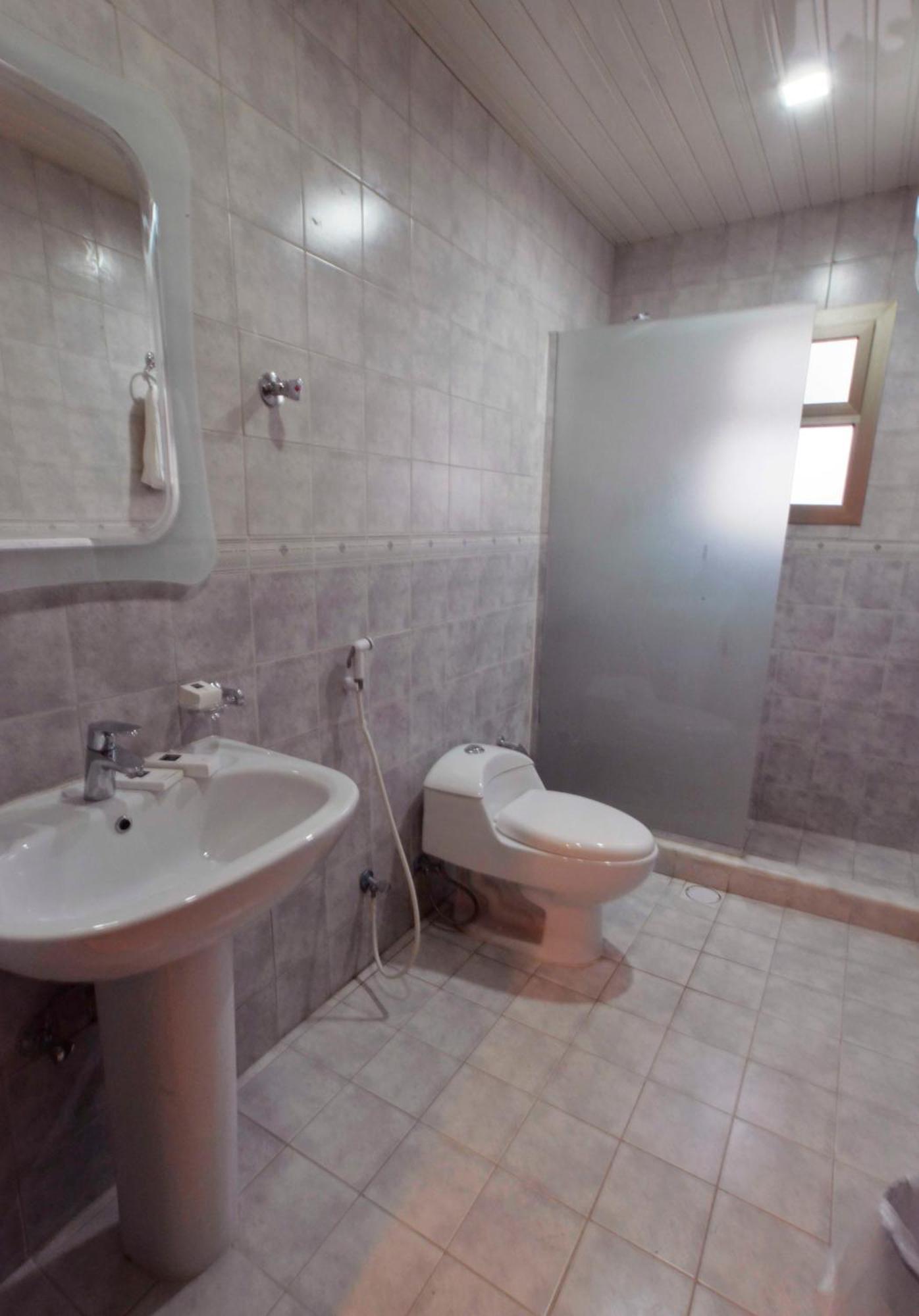 Deluxe Two-Bedroom Apartment