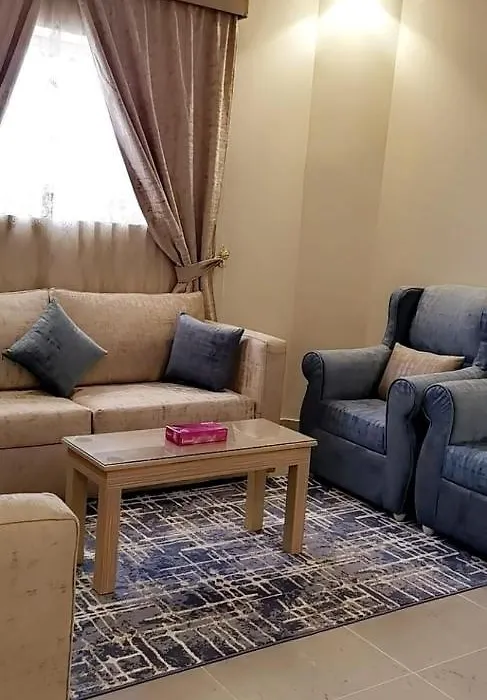 شقق مارينا المطار للشقق المخدومة-1