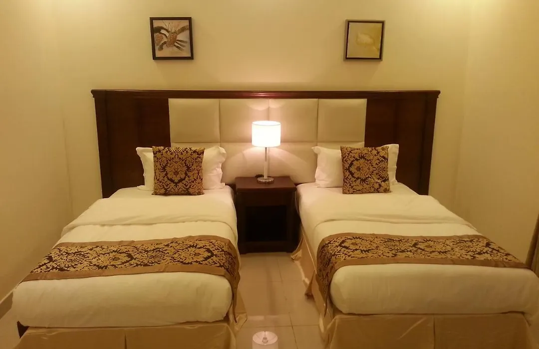 لارا الجوف عرعر للوحدات السكنية المفروشة-1