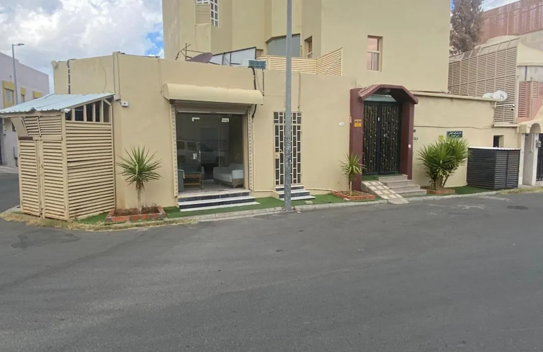 فلل الدانة بلازا-1