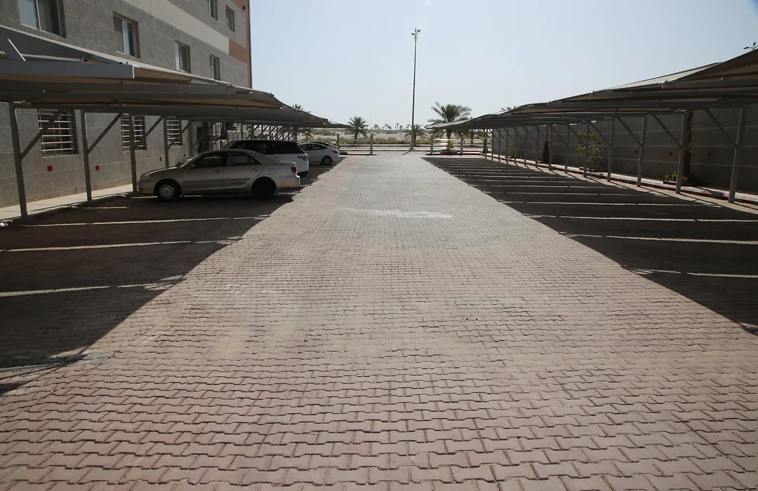 رؤوم ان للشقق الفندقية - Raoum Inn Hotel Apartments corniche-1