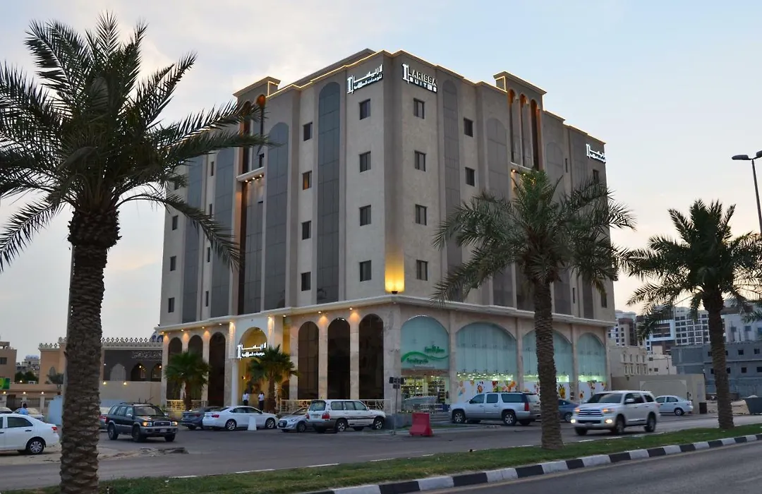 أجنحة لاريسا-1