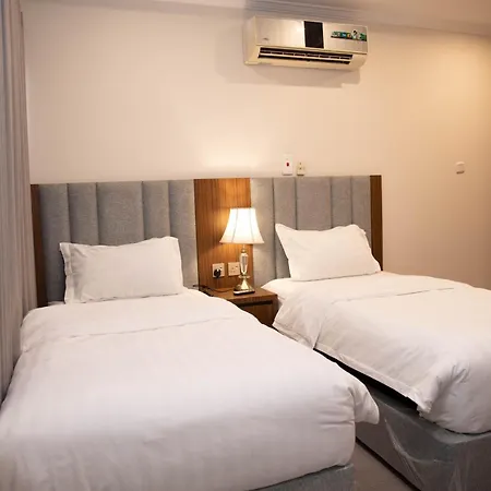 Golden Suites-2