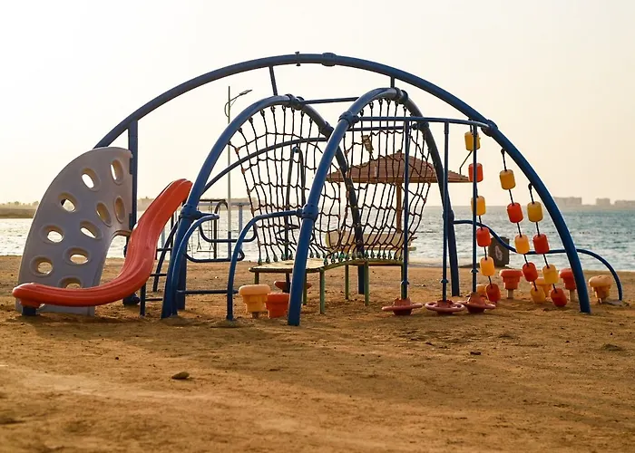 Hotel & Resort Golden Marina Yanbu