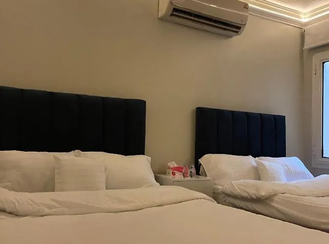 Private Rooftop Apartment - Terrace Riad