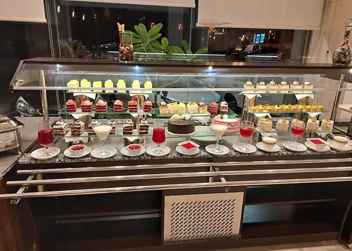 Naviti Warwick Al Khobar Hotel