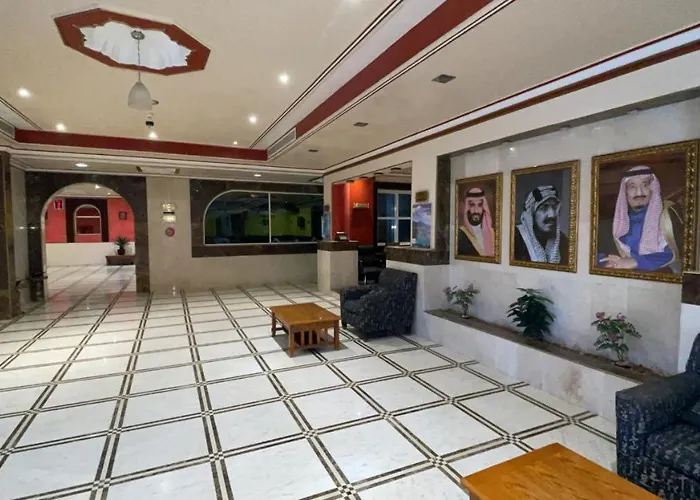 Al Mansour Grand فندق المنصور جراند