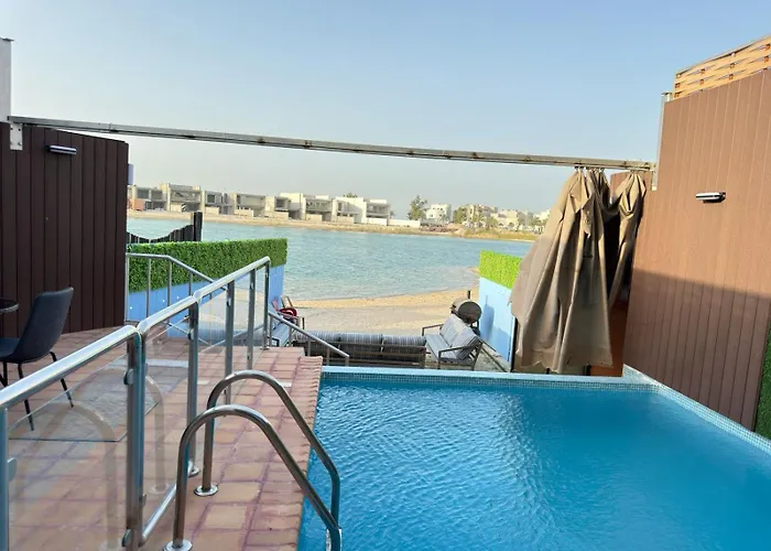 سافانا امواج Amwaj Savana