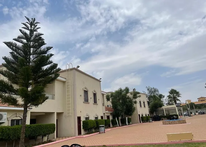 Al Muhaidb Residence Holiday Homes Resort - Economic