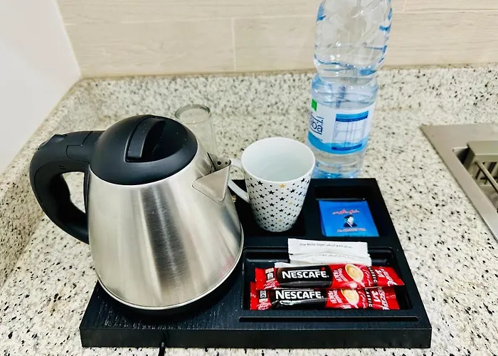 Zain Tabuk serviced Apts زين تبوك للشقق المخدومة اقتصادي, المملكة العربية السعودية