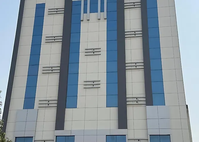 فندق ان فيولا