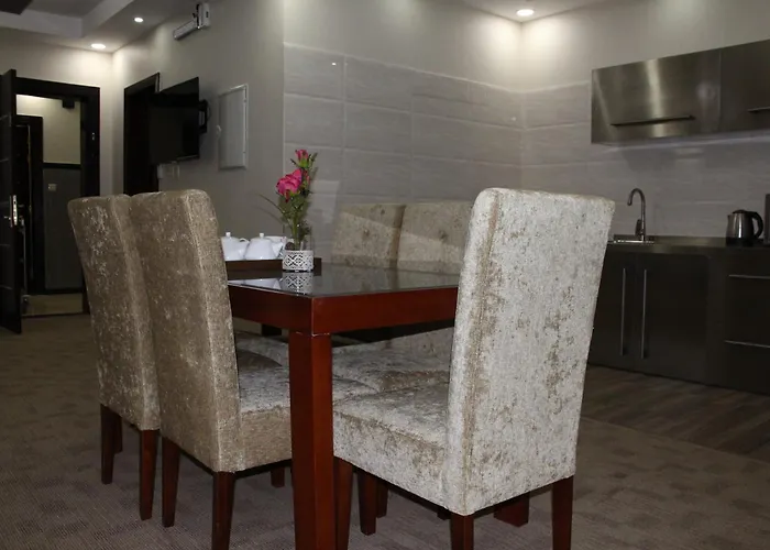 Etab Hotels Suites