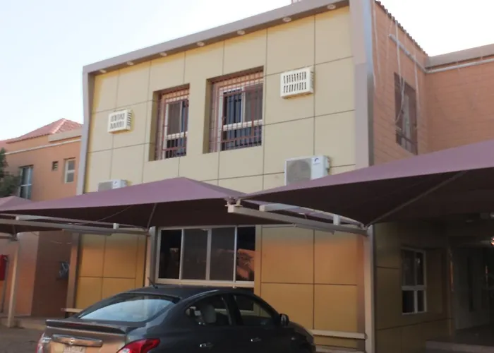 فندق ادوماتو ADOMATo HOTEl Dawmat al-Jandal, المملكة العربية السعودية