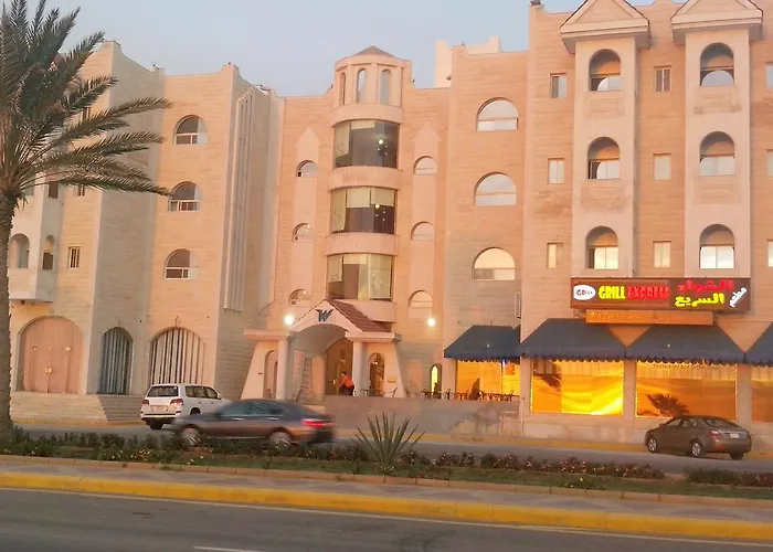 فندق شاطئ الوجه