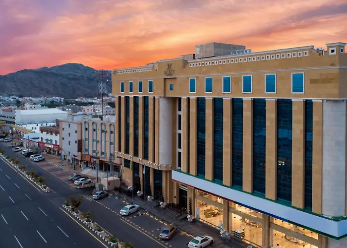 Bayat Suites