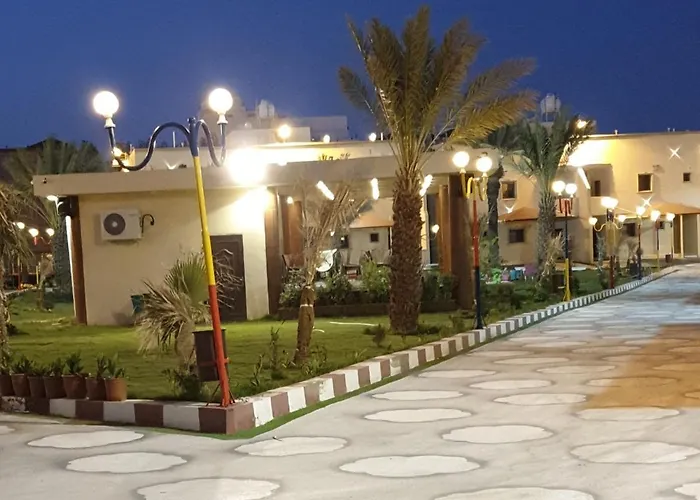 وشاليهات الخزامى